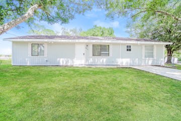 811 AIRPORT AVE S E PALM BAY, FL 32909